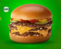 TRIPLE CHEESE BURGER